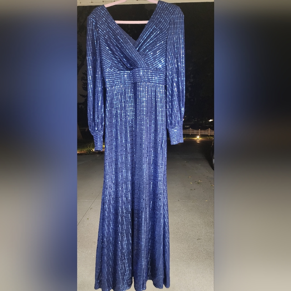 Macy's Navy Blue Sequin Dress Night Way Brand Size 4